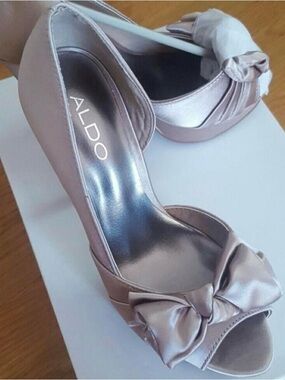 ALDO Satin Bow Peep-Toe Heels